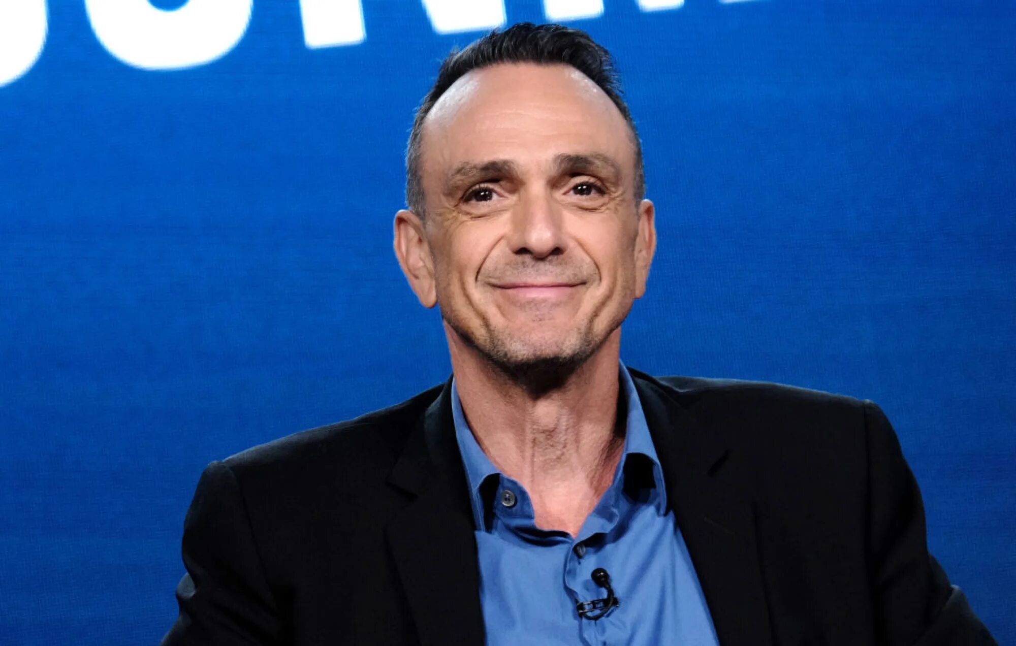 Хэнк азариа комик. Hank azaria в молодости. Хэнк. Хэнк азария. Хэнк азария.