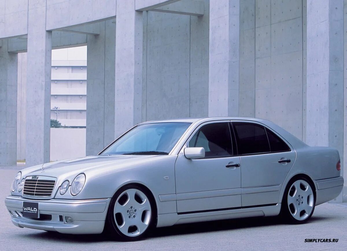 Кузов w210. Мерседес бенц 210. мерседес бенц 210 кузов. mercedes benz e class w210. mercedes benz e210.