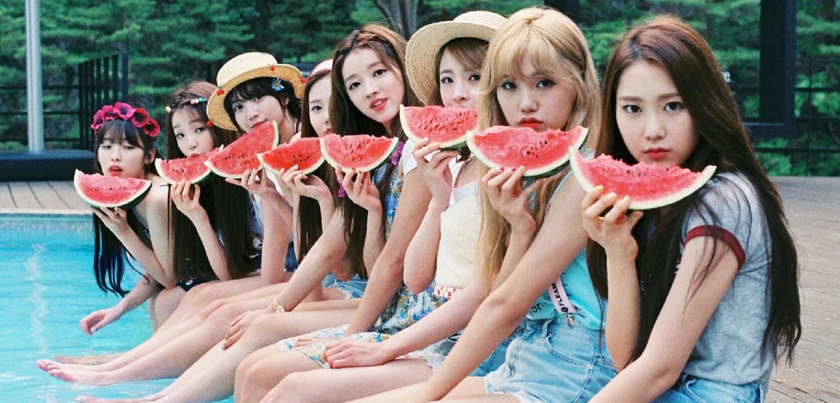 My girl my girl don t lie. Группа oh my girl. азиатская вечеринка. японские девочки групповое. азиатская вечеринка кпоп.