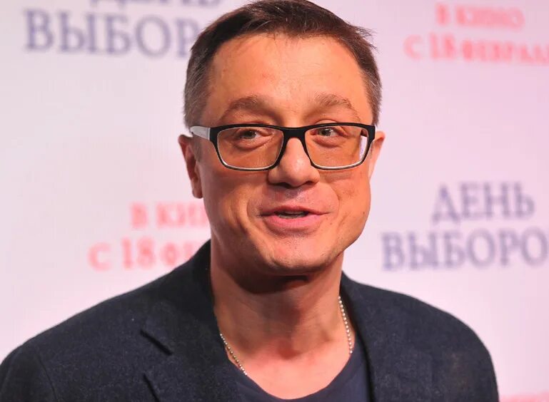 Actor Alexei Makarov before the 28th MIFF closing ceremony Stock Photo - Alamy