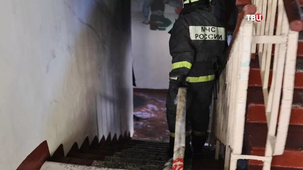 Пожар в улан удэ на ключевской днс. Пожар в сбере пенза. Пожар в офисе сбербанка. Пожар в сбере пенза. Пожар на ириновском проспекте.