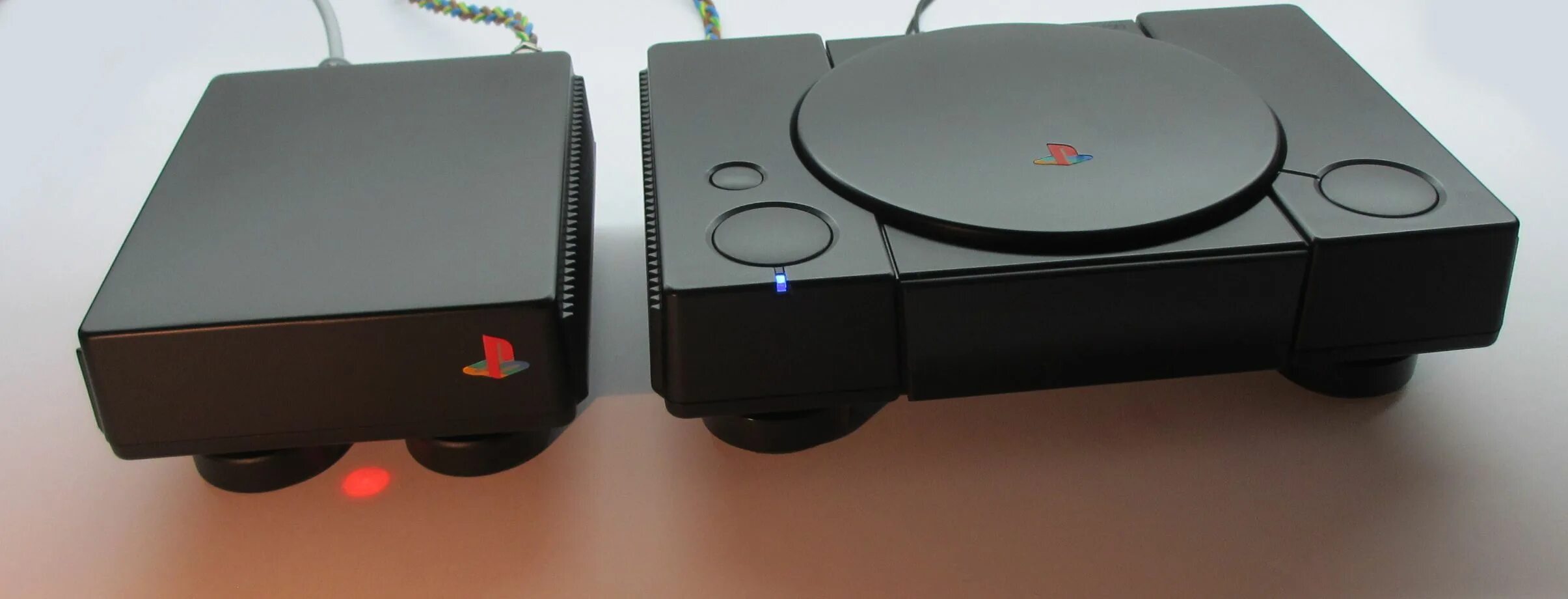 Playstation 1 черная. Ps1 SCPH 1000. Ps1 SCPH 1002. Sony ps1 SCPH 5552. Sony PLAYSTATION 1 1002.