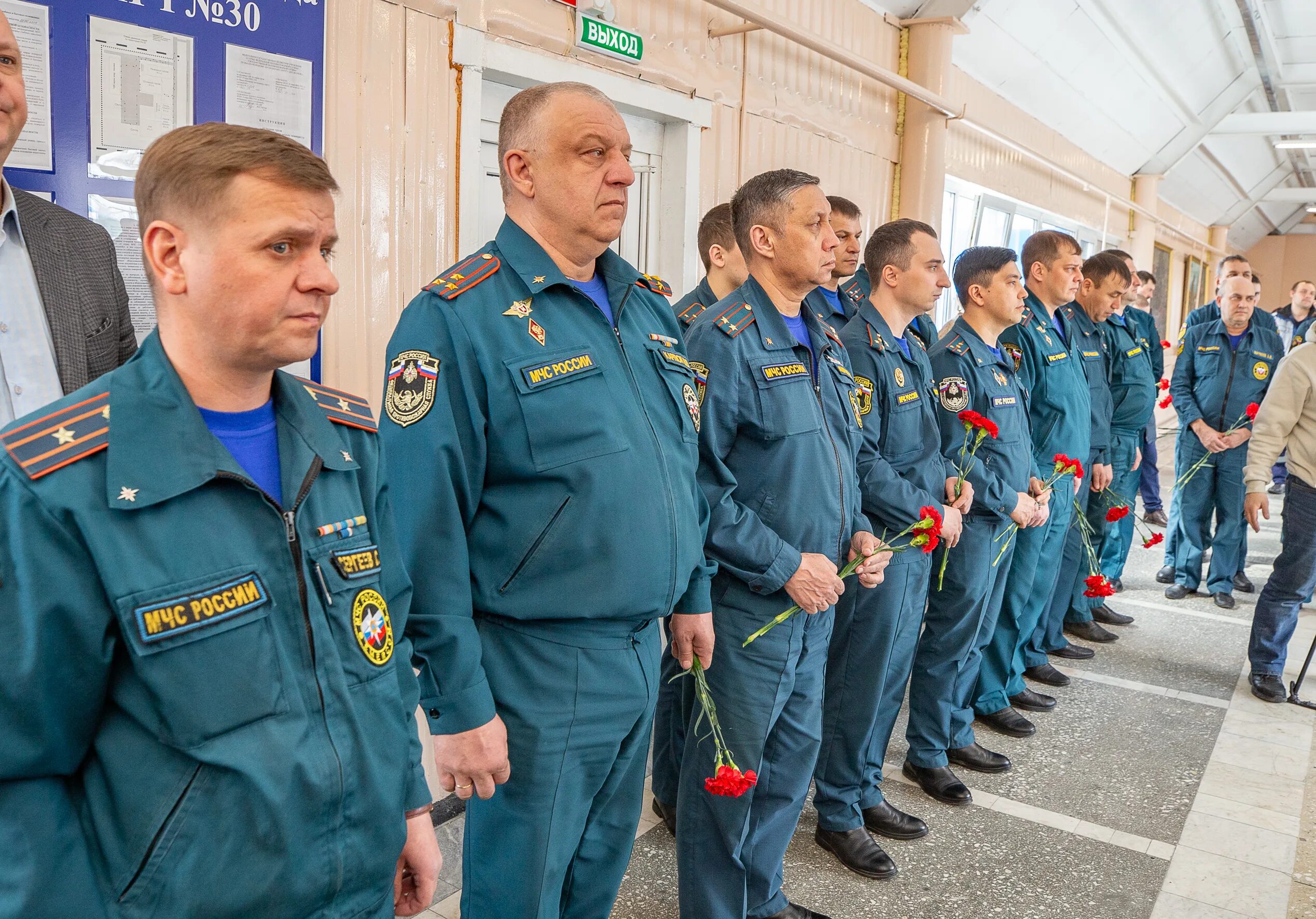 Гу фпс. Мытиев новый Уренгой МЧС. 4 Отряд ФПС ГПС по Ямало-Ненецкому автономному округу договорной. ООО пожарная охрана новый Уренгой. Начальник отряда ГПС новый Уренгой.