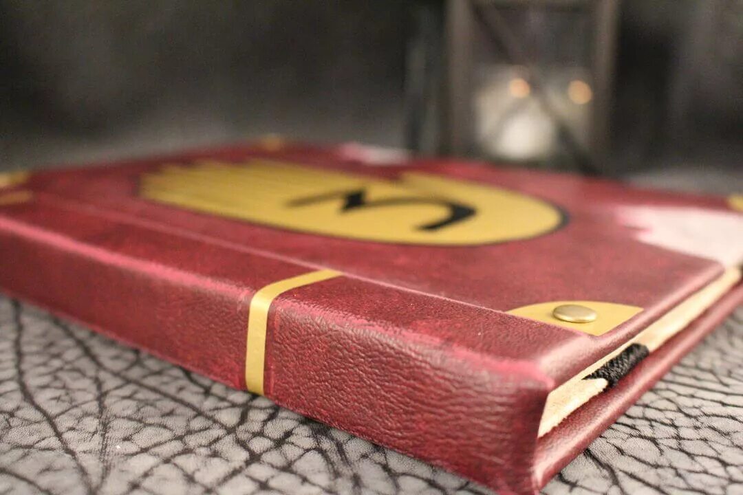 Gravity book. Gravity falls book 3. gravity falls book cover. gravity falls in english book. journal cover.