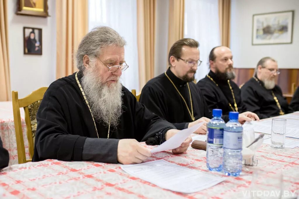 Комарницкий василий ильич иркутск. Жизнь епархии. Г шахты сайт шахтинская епархия. Отец николай преображенский собор. Г шахты сайт шахтинская епархия.