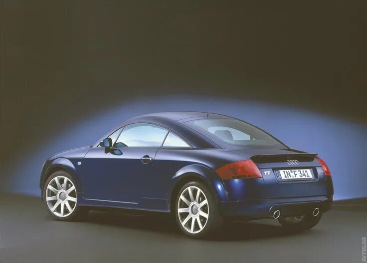 Реклама ауди 2011. Audi tt 8n coupe. Ауди тт 2018. Audi tt mk3. Audi tt песня.