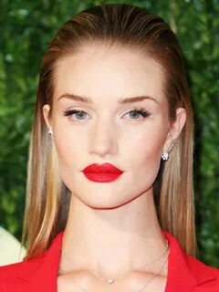 9 Looks That Will Change How You Feel About Slicked-Back Hair Прически Для ...