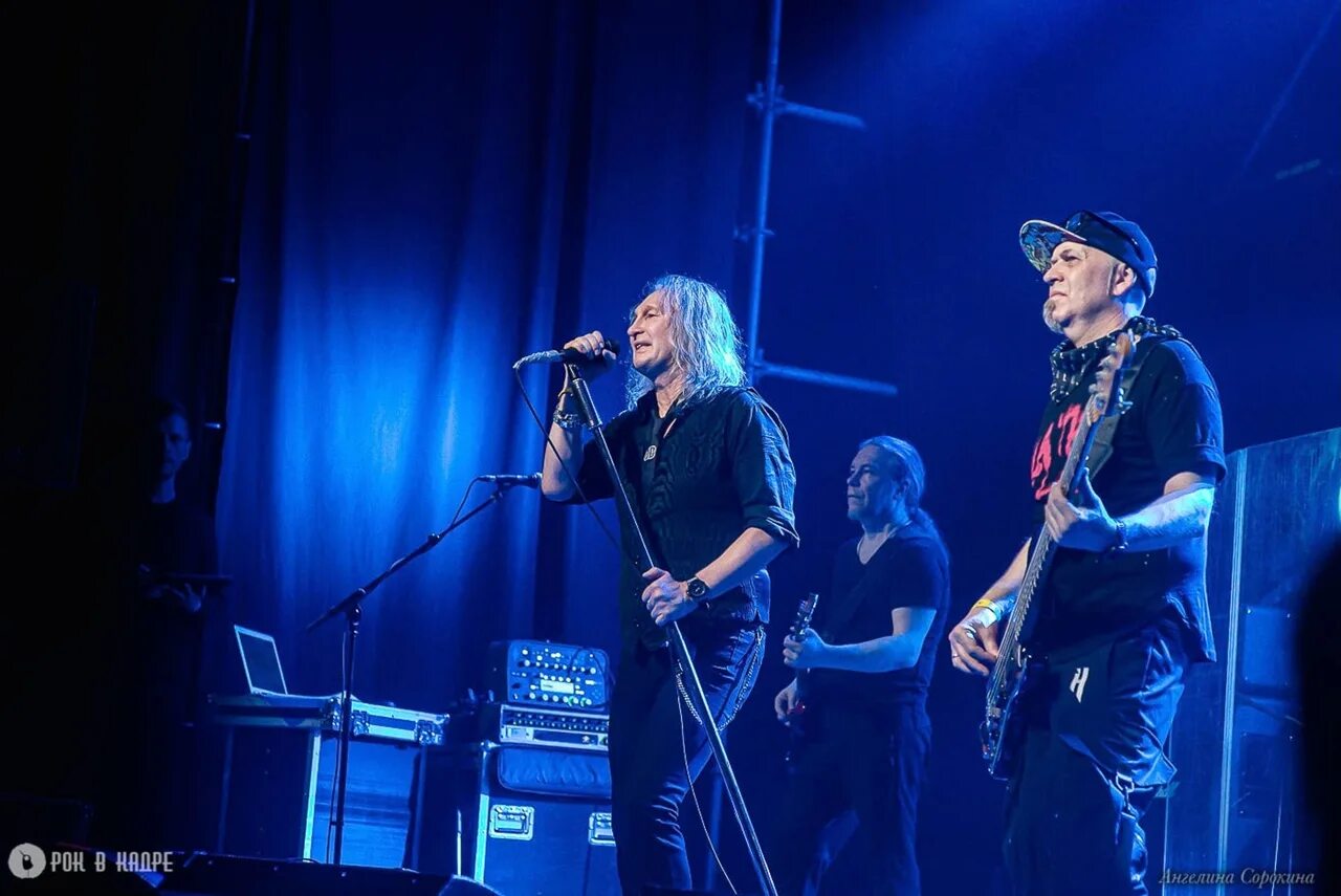 Александр иванов группа рондо 1996. Группа рондо 90. Группа рондо и монах киприан. Александр иванов барабанщик. Концерт группы рондо в москве 2022.