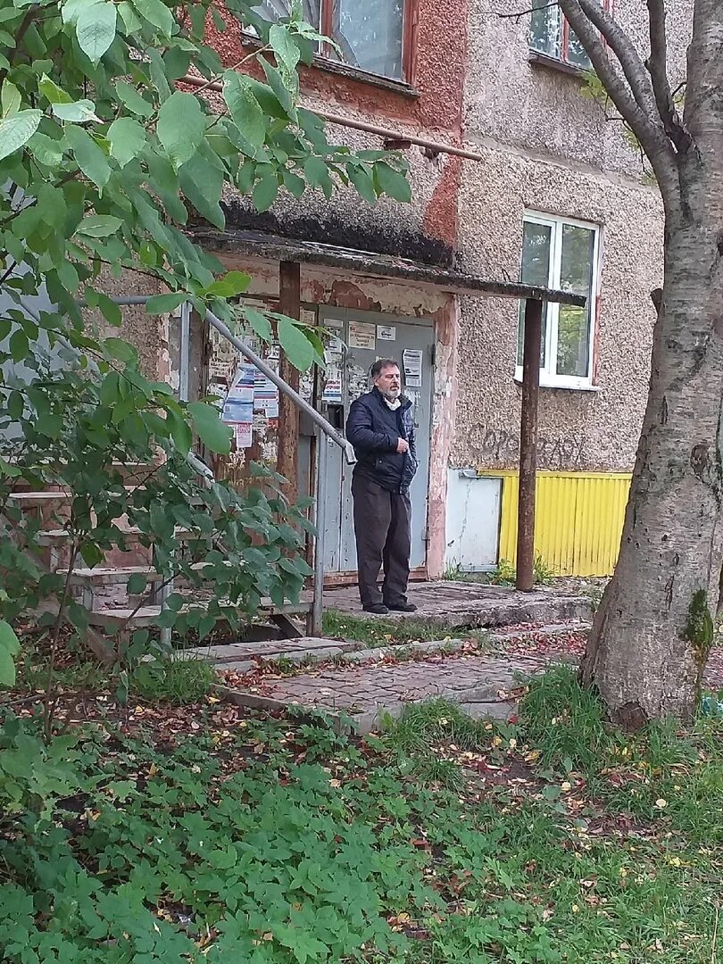 Трасса екатеринбург авария. Подслушано березники чп. Чп березники подслушано. Авария березники площадь юбилейная. Березники пермский край мем.