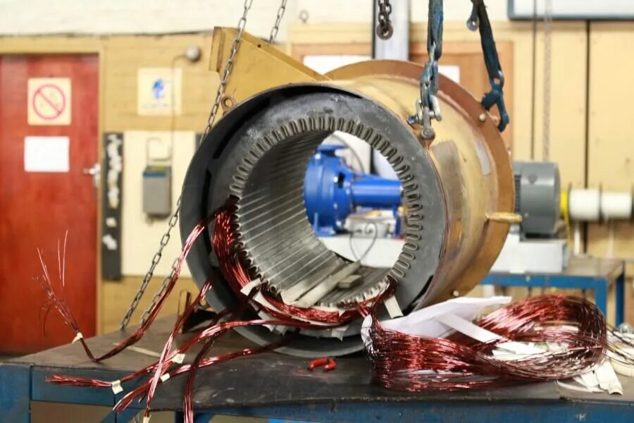 Перемотка 2024. Синхронный двигатель статор и ротор. Перемотка 2024. Обмотчик электродвигателей. Станок для перемотки бумаги без втулки.