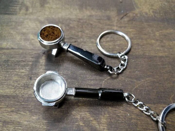 портафильтр для кофемашины. одинарный холдер. холдер что это. бездонный портафильтр lelit 57 мм. Lelit портафильтр.