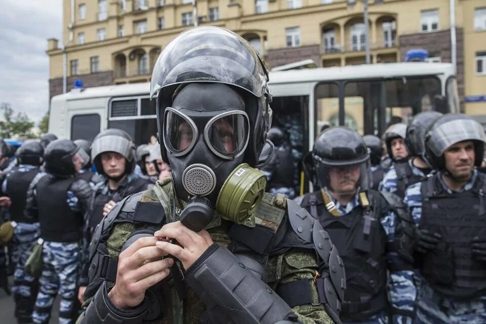 Лица силовиков. Лица силовиков. Маска спецназа. Лица силовиков. Лица силовиков.