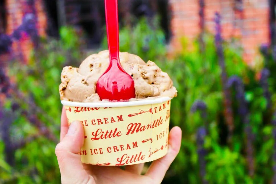 Джелато клубничное. Баскин роббинс мороженое. Ice cream now. Мороженое микс. Ice cream now.