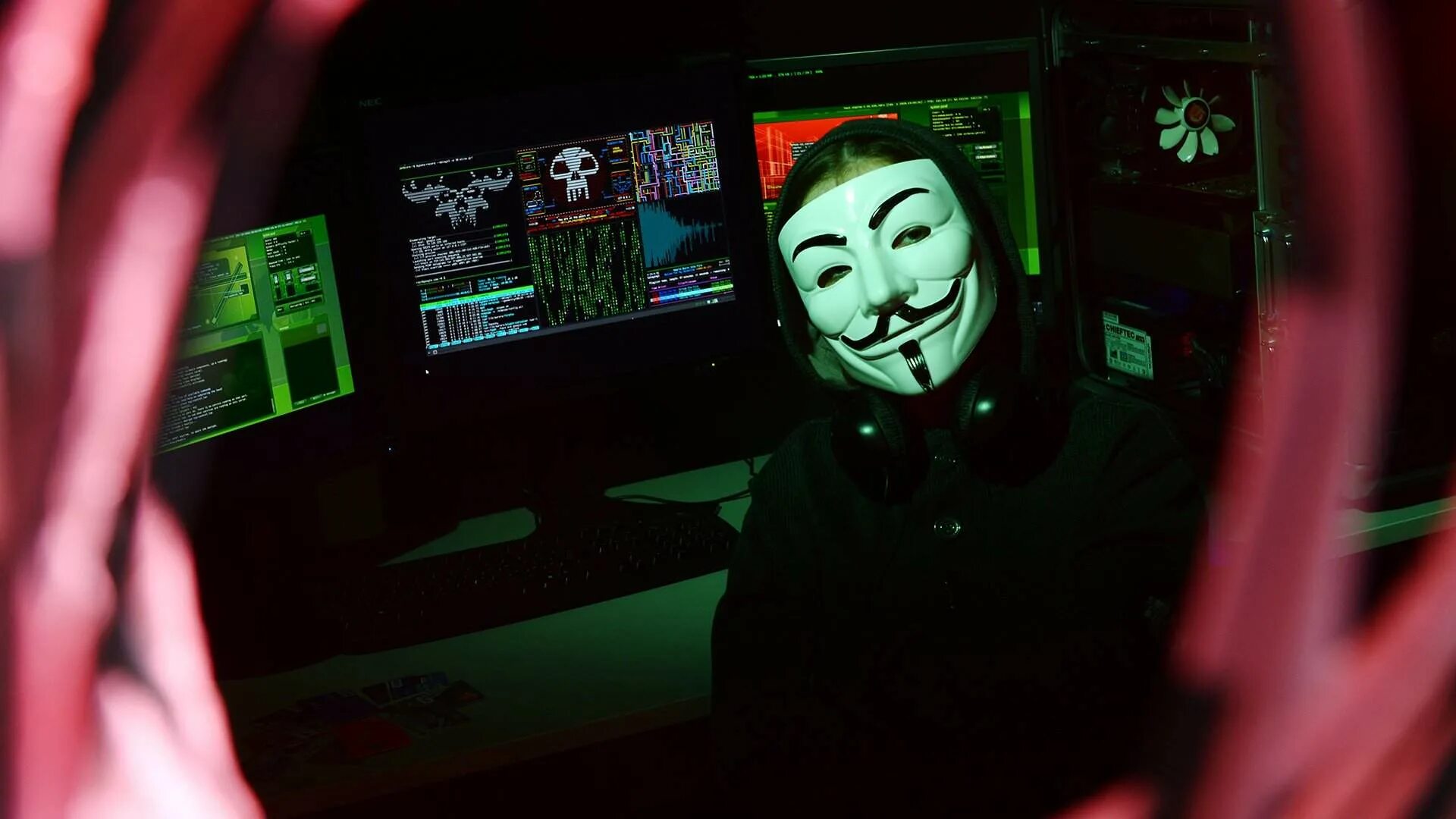 Hacks playing