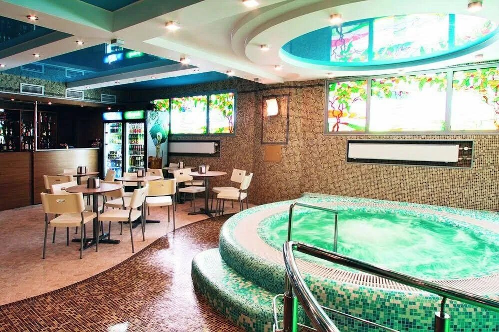 Шерегеш отель 3 совы сайт. Гостиница ольга шерегеш бассейн. Faenza spa шерегеш. Спа шерегеш. Серебряные родники шерегеш.