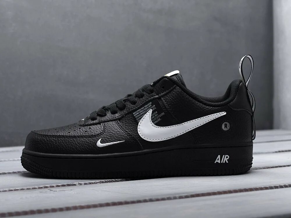 Кроссовки air force 1 lv8. Nike Air Force 1 07 lv8 Black. Nike Air Force 1 07 lv8 Utility Black. Мужские кроссовки Nike Air Force 1 '07 lv8. Nike Air Force 1 lv8 Black.