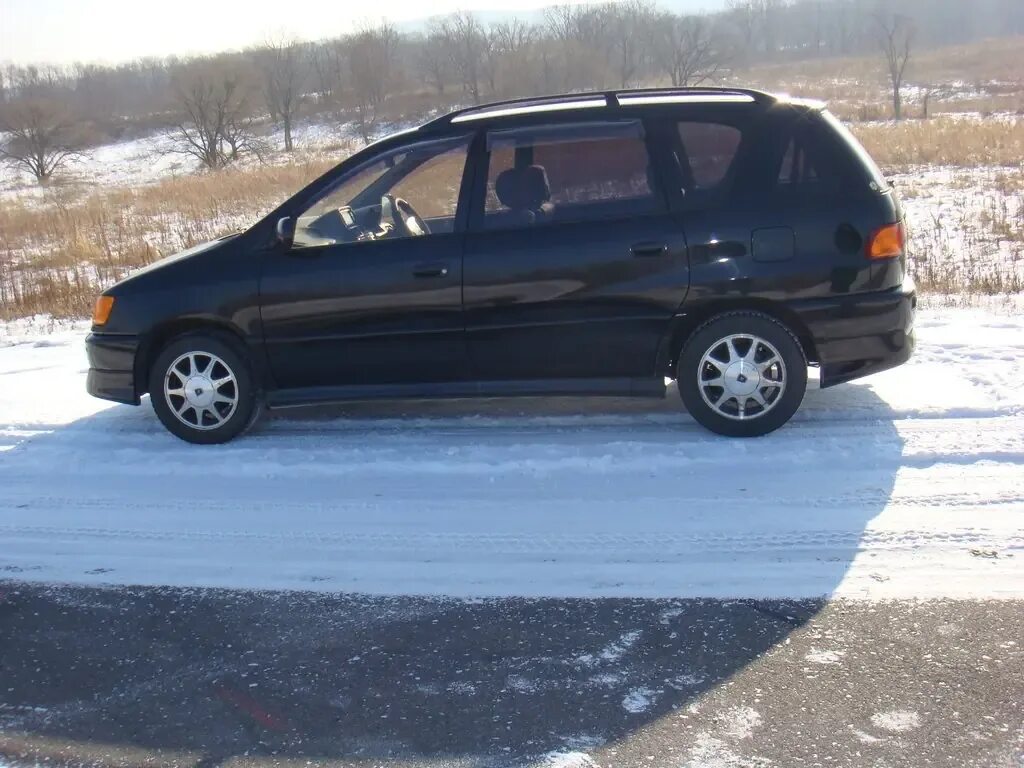 Тойота Ипсум 1998. Toyota ipsum 1998. Тоёты Ипсум 1998. Toyota ipsum черная.