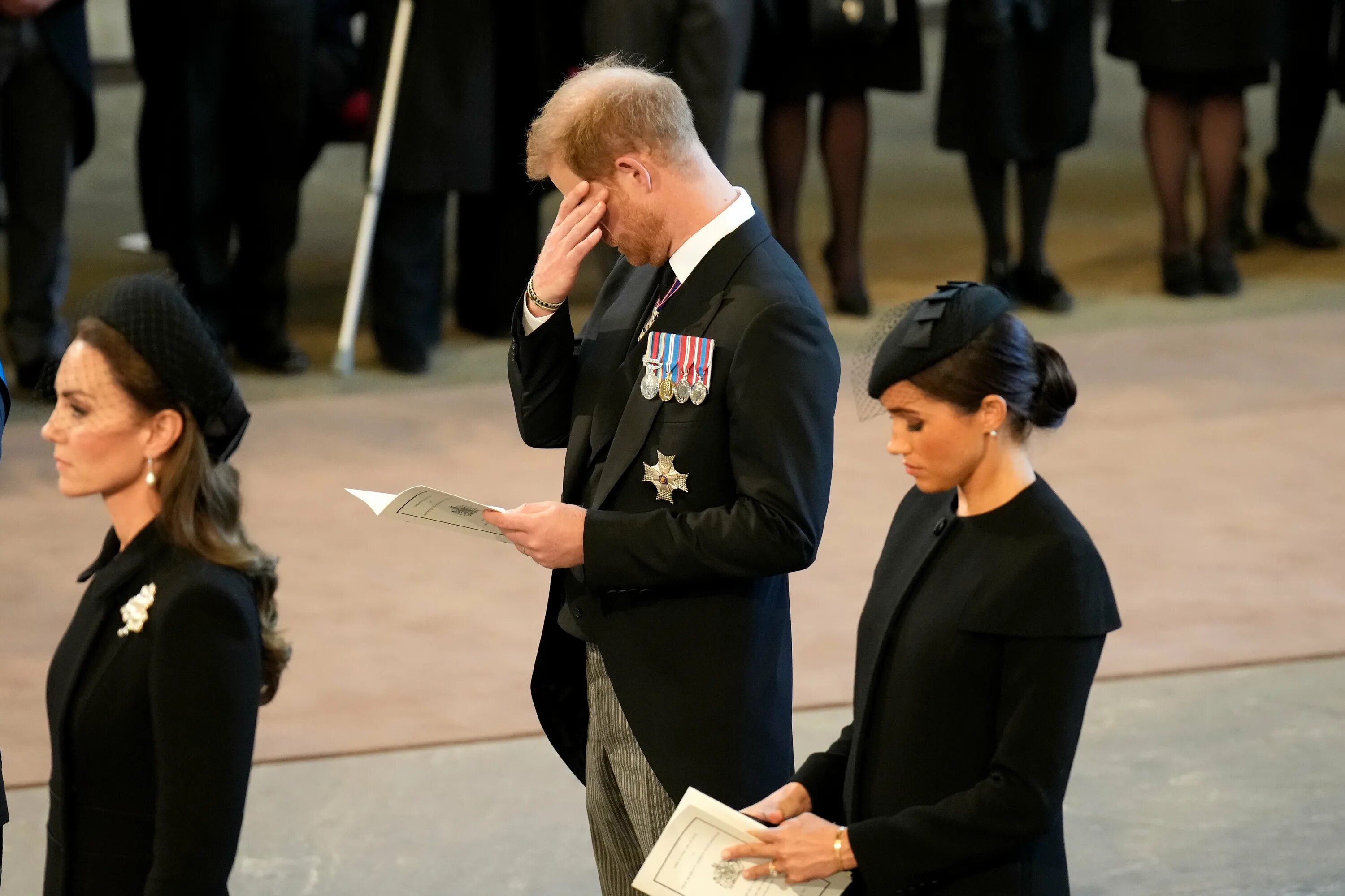 Что случилось с принцессой кейт миддлтон уэльской. Похороны королевы Елизаветы 2022.