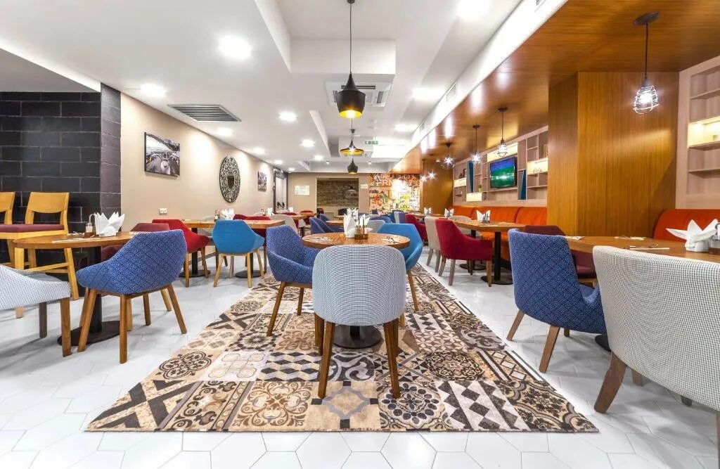 Pazzi bistro курортная ул 107 калининград фото Кофейня-Бистро "Bun" на Челнокова, 31 ищет РАБОТА в Калининграде, студентам и шк