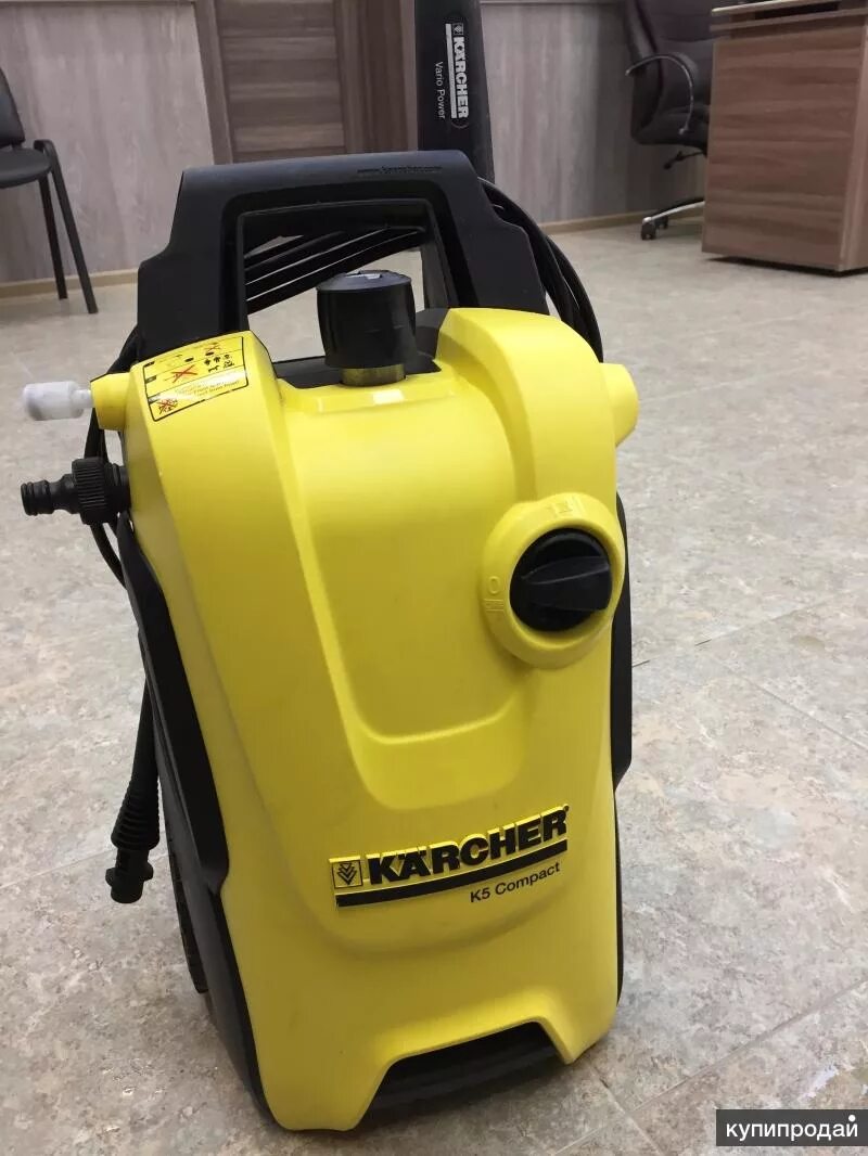 Керхер к5 компакт. Karcher 5 Compact. Мойка Керхер к5 компакт. Кёрхер к5 компакт комплектация.