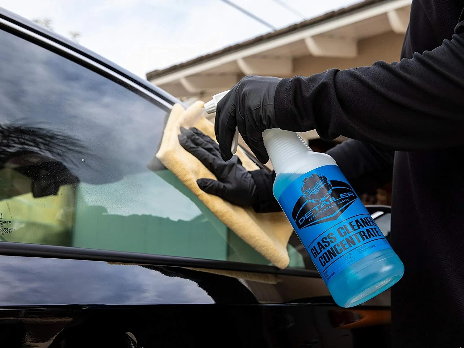 Мыльный раствор для тонировки. Windshield Glass Cleaner. Средство для снятия тонировки со стекла автомобиля. Обезжириватель для лобового стекла автомобиля. Мойка стекол автомобиля.