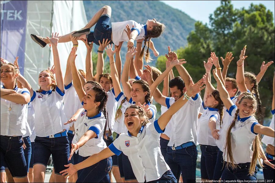 Проект про артек. Кипарисный лагерь артек форма. Мдц артек детский лагерь. Как попасть в лагерь. Лагерь артек«артек».