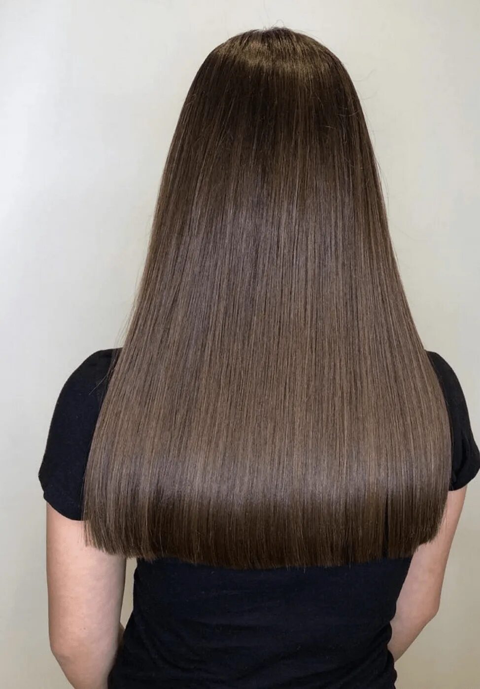 Ровные кончики волос. Ровные кончики. Срез кончиков. Подравнивание кончиков волос. Подравнивание волос.