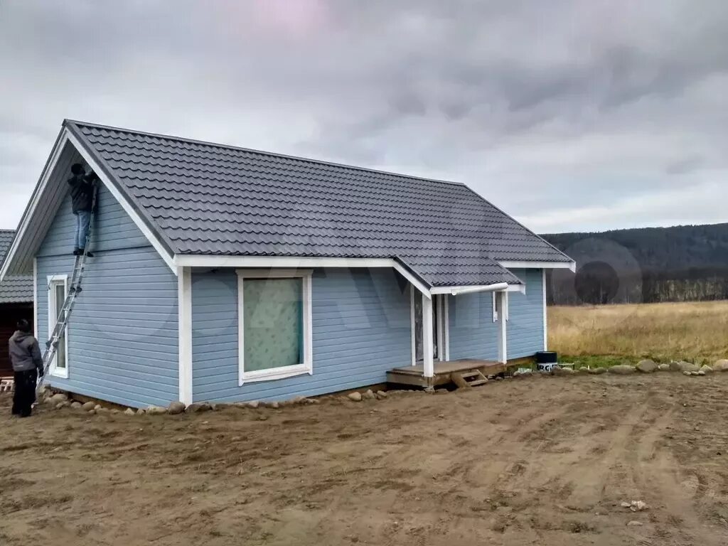 Дом на коле. Дом на коле. Днп кола мурманск фото. Норвежская деревня коттеджный поселок мурманск. Дом на коле.