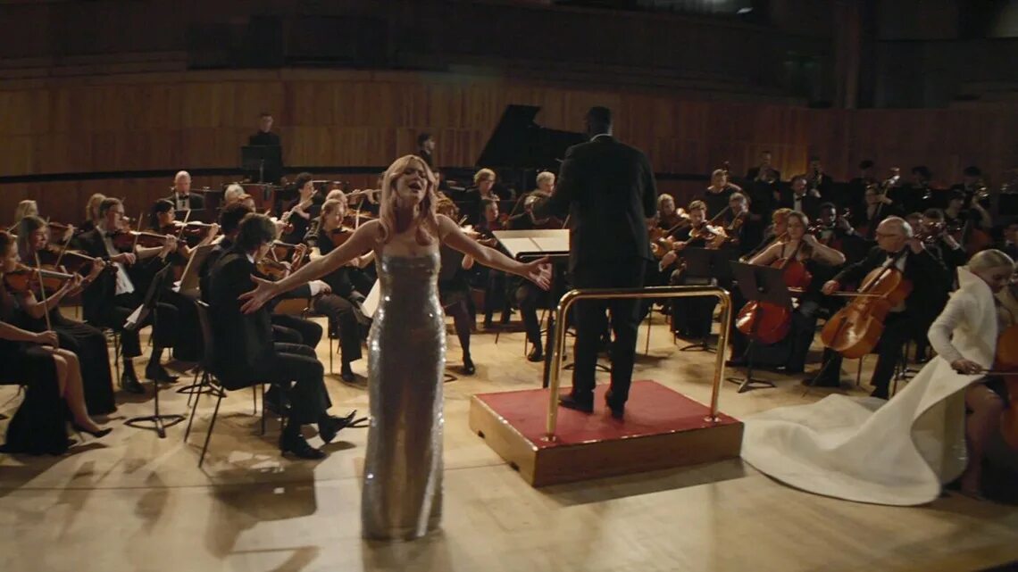 Zara larsson. Zara larsson. Zara larsson symphony. Symphony (feat. Zara larsson).