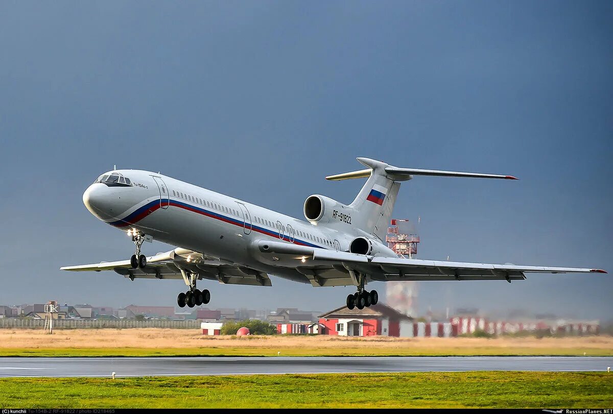 Самолет ту 154. Самолет ту 154 м. ту-154м 85712. самолет ту 154 б. ту-154 реактивный самолёт.