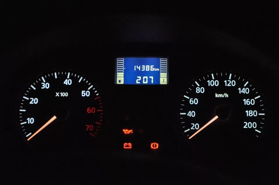 Предохранитель подсветки приборов логан 1 ingatlan Kockázatos rugalmasság renault clio szivargyújtó biztosíték Langyos Táp