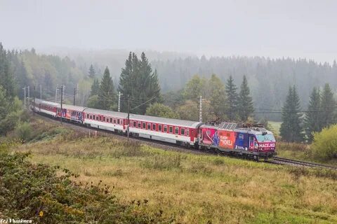 Поезд 523