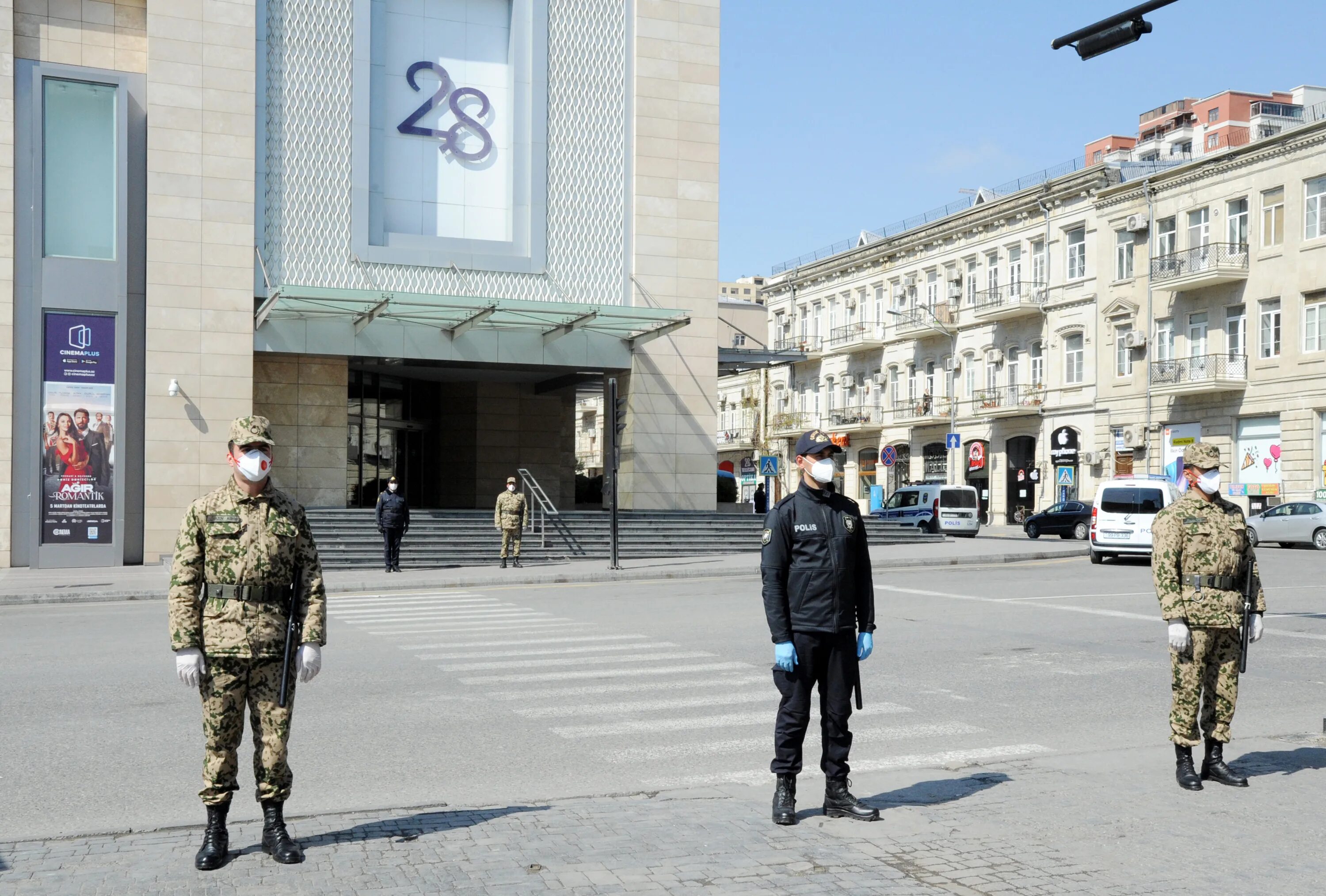 Новости азербайджана сегодня срочно видео. ВВ МВД Азербайджана. Внутренние войска Азербайджана. Полиция Азербайджана. Министерство внутренних дел Азербайджана.