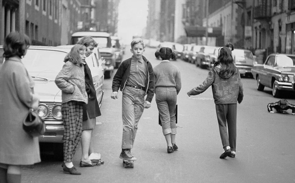Нью Йорк 60е годы молодежь. Нью Йорк 70е дети. Нью Йорк 70е молодежь. Мода Нью Йорка 60х.