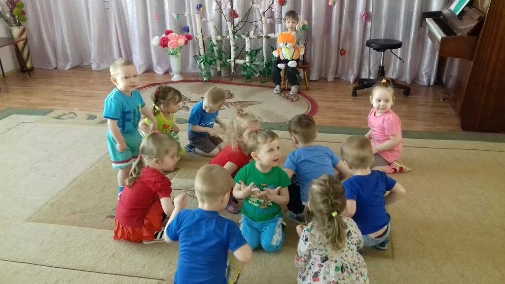 подвижная игра воробушки и автомобиль для младшей группы. игра воробушки и кот в младшей группе. игра воробушки и кот в младшей группе. воробушки и кот младшая группа. воробушки и кот младшая группа.