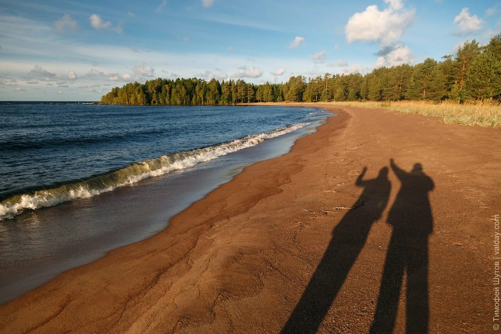 Ладожское озеро пляж у маяка. Карелии ладога пляж. Пляжи на острове койонсаари. Ладожское озеро для купания. Ладожское озеро для купания.