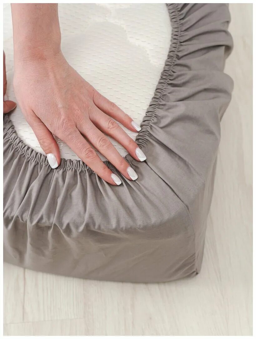 Постельное бельё на резинке 180х200. Yerrna простыня на резинке 160*200+26 перкаль. Темное синее постельное белье. Yerrna простыня на резинке 160*200+26 перкаль, морозно-зеленый. Yerrna.