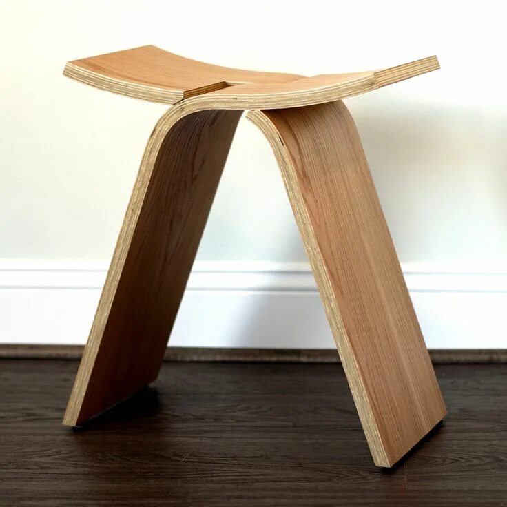 Табуретка круглая деревянная. Stool мебель. Табуретка из фанеры. Табуретка из фанеры на чпу. Табурет дерево.