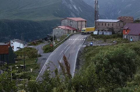 Поселок высокогорный