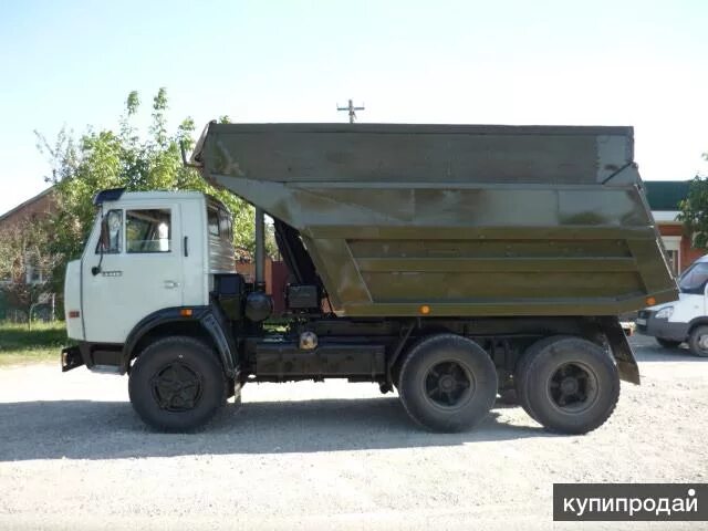 Камаз 55111 с песком. Камаз 55111 технические. Камаз 5511 самосвал красный. Камаз 5511 55111. Камаз 55111 совок.