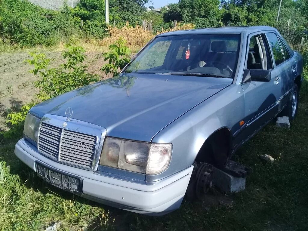 Мерседес 200 124 кузов. Мерс 124 2. Мерседес w124 дизель. Мерседес 124 кузов дизель. Мерседес 124 2.