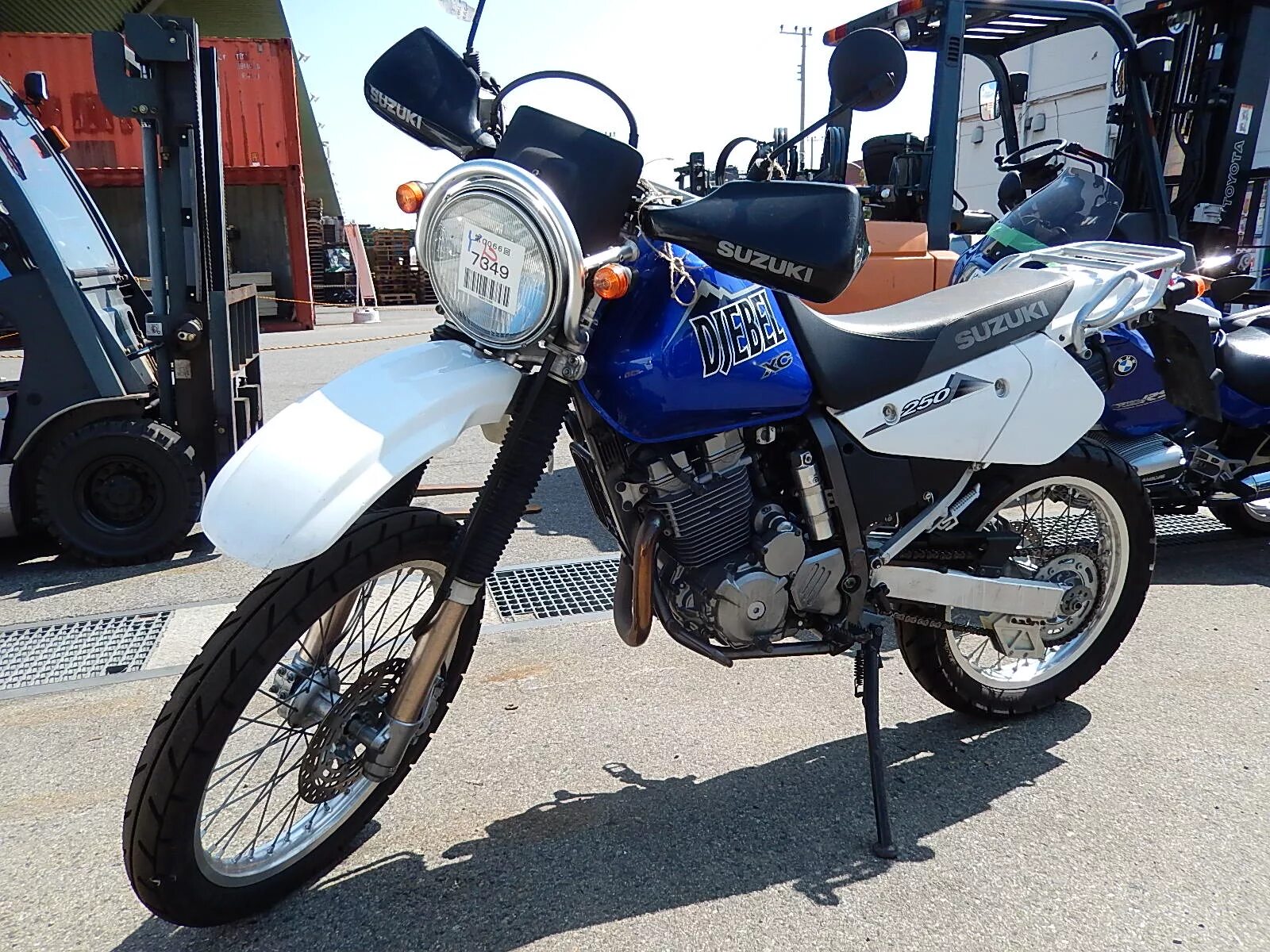 Сузуки джебель купить. Suzuki Djebel 250. Suzuki Djebel 250 XC 2007. Сузуки Джебель 250 XC. Мотоцикл Suzuki Djebel 250xc.