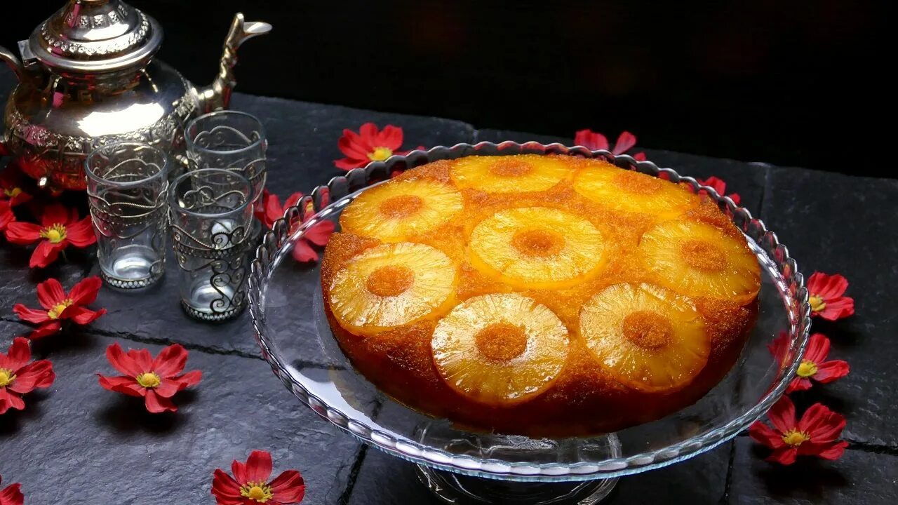 Монастырская кухня пирог с ананасом. Ананасовый тартатен бри. тартатен отчаянные домохозяйки. ананасовый тарт татен отчаянные домохозяйки. ананасовый пирог отчаянные домохозяйки.
