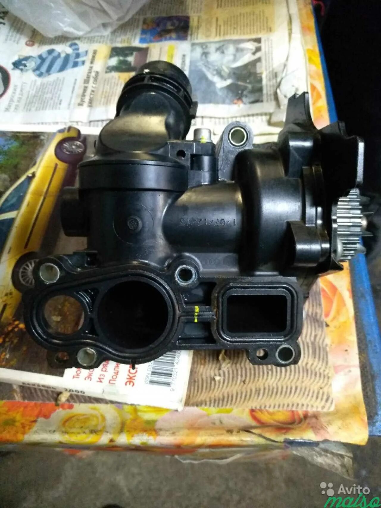 Корпус помпы тигуан 2. 0 tsi. Крыльчатка помпы тигуан 2. Помпа фольксваген тигуан 2. 04e 121 600 cb.