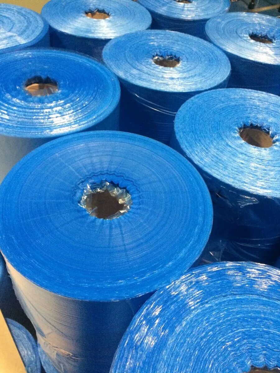 Полиэтилен выпуск. Производство пленки. Полиэтилен выпуск. Полиэтиленовая плёнка (в рулонах) мусор. Плёнка полиэтиленовая в рулонах.