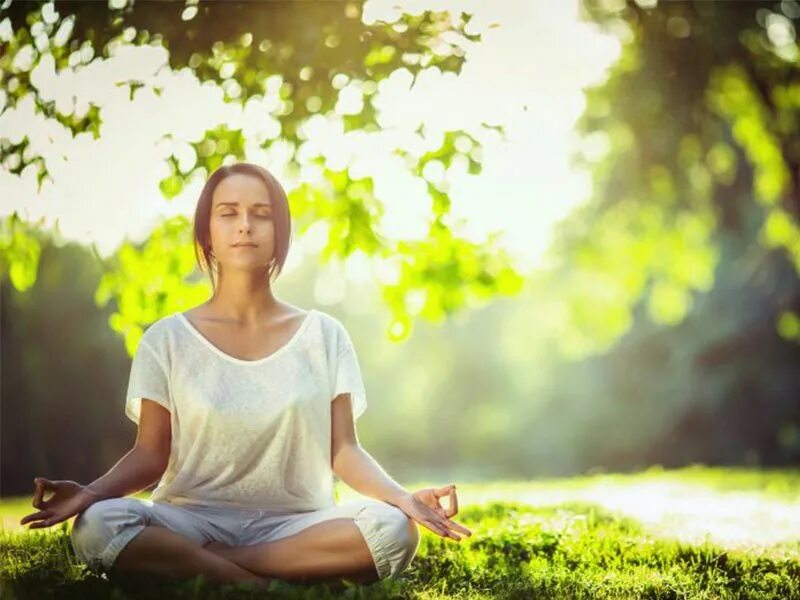 Медитация на удачу женщина средних лет. НВБ это медитация. Тренинг женское счастье. Медитации НВБ блоггер.