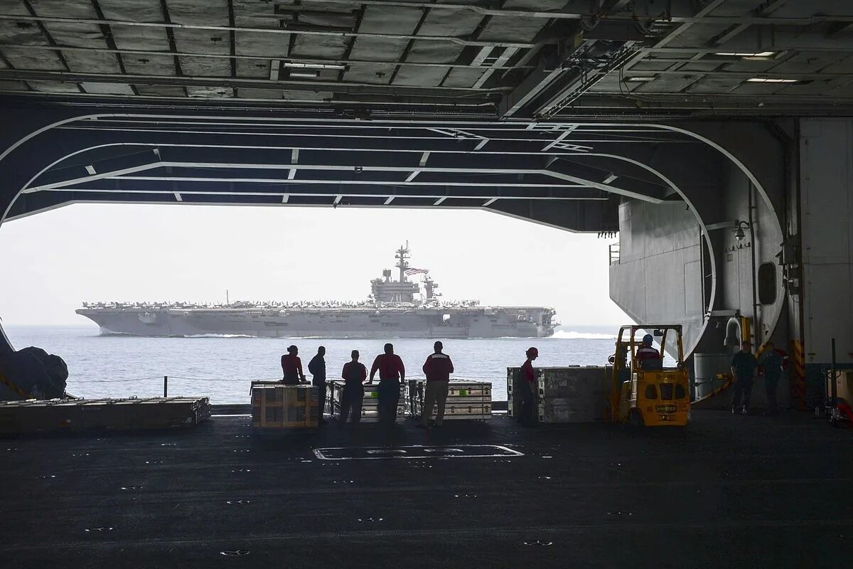 Сша мост корабль