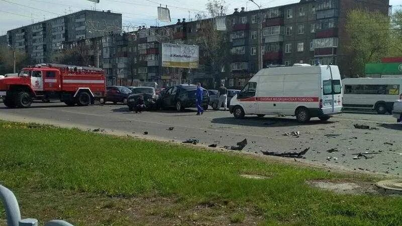 Новости 74. Новости челябинска сегодня чп. Машина намоталась на столб. Новости челябинска сегодня чп. Новости челябинска сегодня чп.