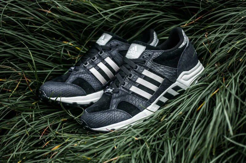 Кроссовки адидас колеса. Adidas EQT 2016. Adidas EQT Sneakers. Кроссовки адидас реплика. Adidas EQT 2021.