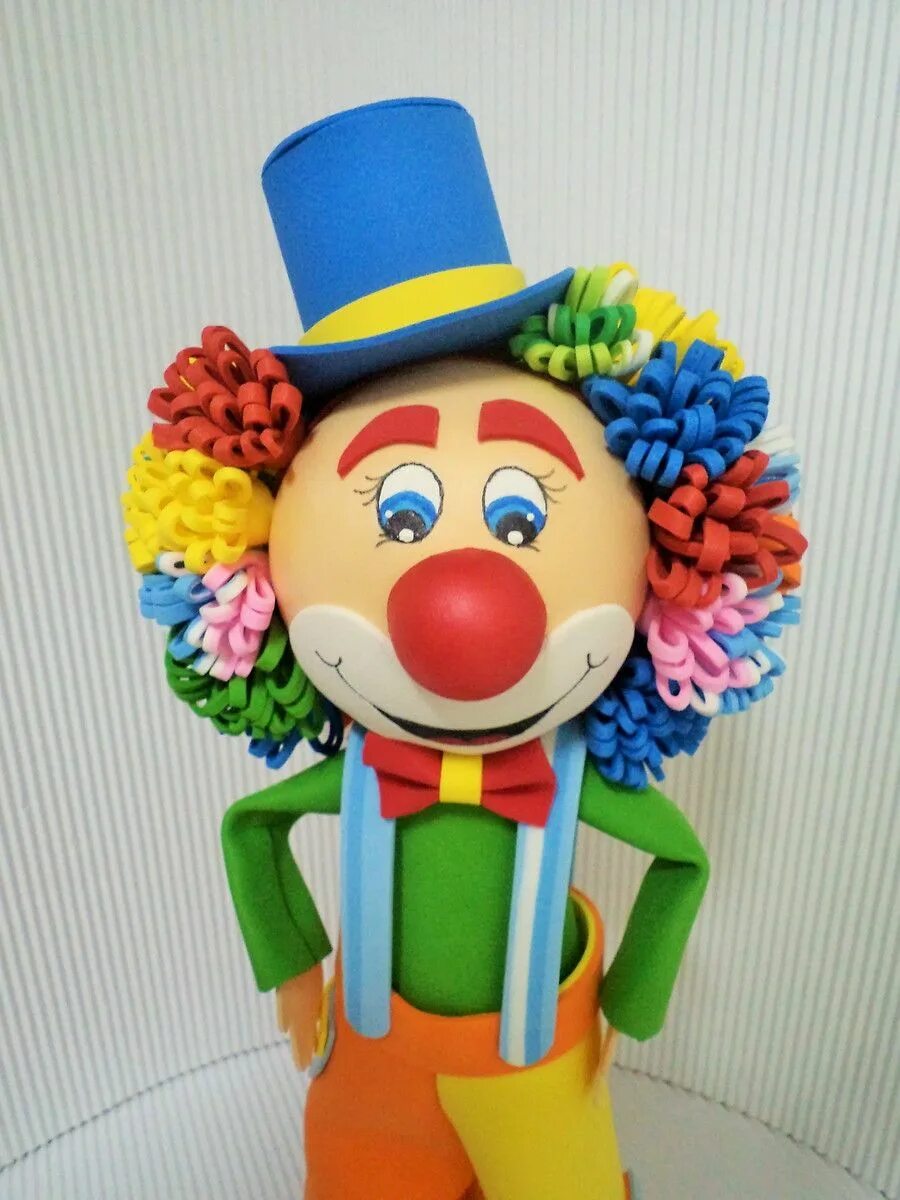 Клоун поделка для детей. Поделка клоун. Поддлека клоун. Поделка клоун своими руками. Поделка клоун из цветной бумаги.